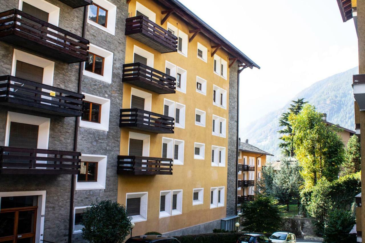 Trilocale In Centro A Chiesa Valmalenco Διαμέρισμα Chiesa in Valmalenco Εξωτερικό φωτογραφία