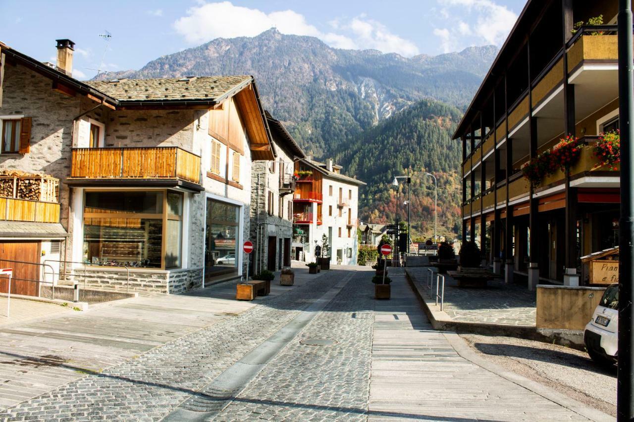 Trilocale In Centro A Chiesa Valmalenco Διαμέρισμα Chiesa in Valmalenco Εξωτερικό φωτογραφία